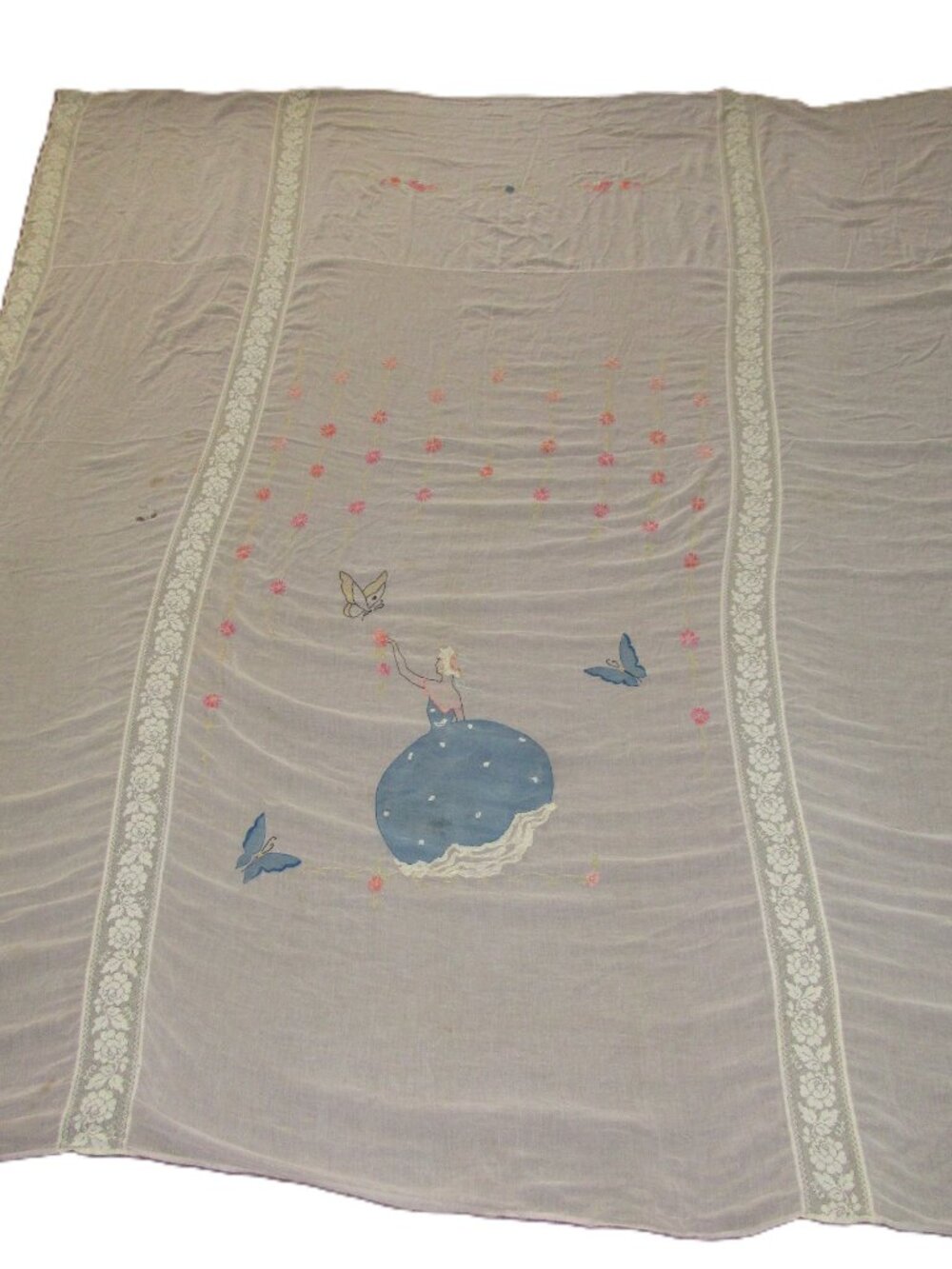 Vintage Bonnet Girl Southern Belle Butterfly Sheer Embroidered Coverlet 96 x 88